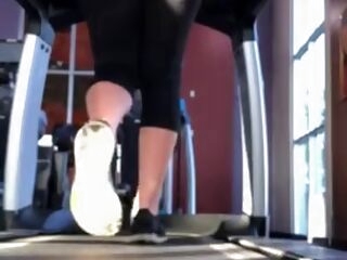 phat ass white girl in see thru yogas on treadmill!!