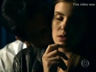 Camila Queiroz em Verdades Secretas