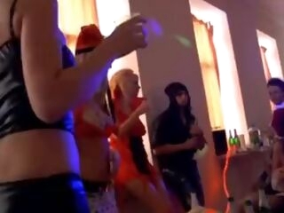 Halloween party turns in hard hook-up